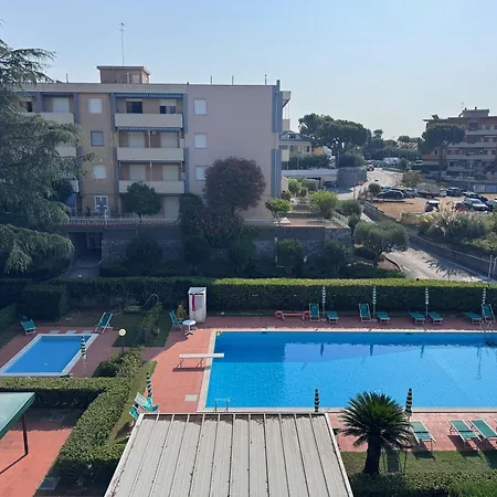 Entspannte An Der Ligurischen Küste Loano