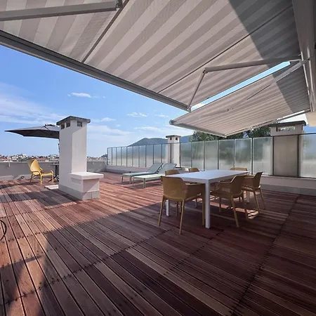 Il Niro Terrazza - Luxury Apartment With Large Terrace & Pool * Loano