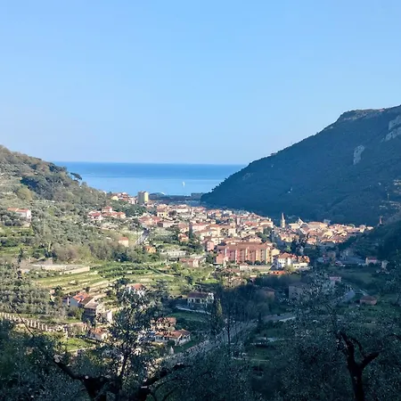 Apartman Il Niro Terrazza - Luxury Apartment With Large Terrace & Pool *